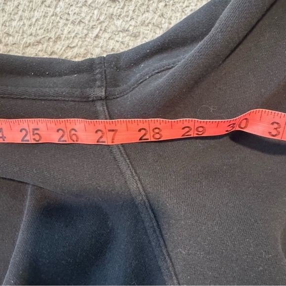 Lululemon Scuba High-Rise Jogger *Fleece 28"Color Black Size 10 - Picture 9 of 13